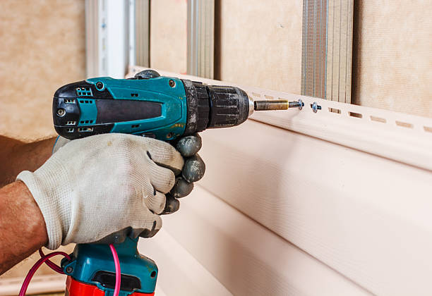 Affordable siding repair and maintenance services in Waterford, WI